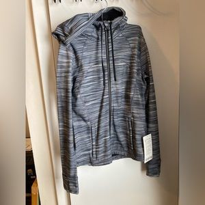 BNWT Lululemon Hooded Define Jacket Size 12 Grey Stripped.